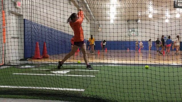 Kiara Dillon Hitting 10-17-17 смотреть онлайн