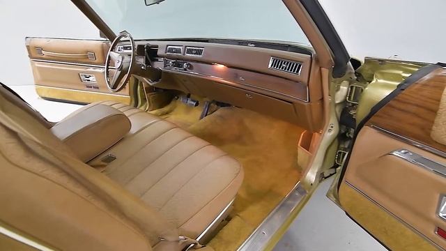 1975 Cadillac Calais смотреть онлайн