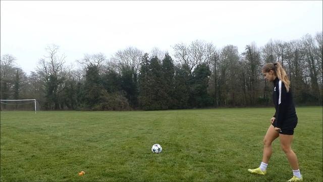 FOOTBALL FITNESS - Get Fit For Soccer With This Exercise! смотреть онлайн