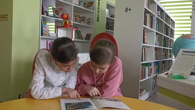 Всероссийская акция "Моя любимая сказка" (Ким Полина и Ким Алена) смотреть онлайн