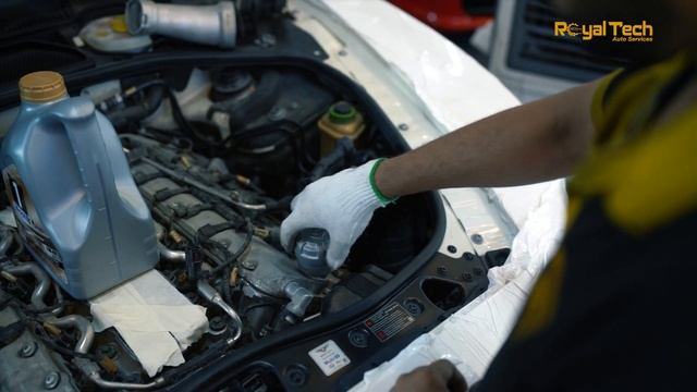Bentley Oil Change Service in Dubai | High Graded Premium Oil to Keep your Bentley Parts Lubricated смотреть онлайн