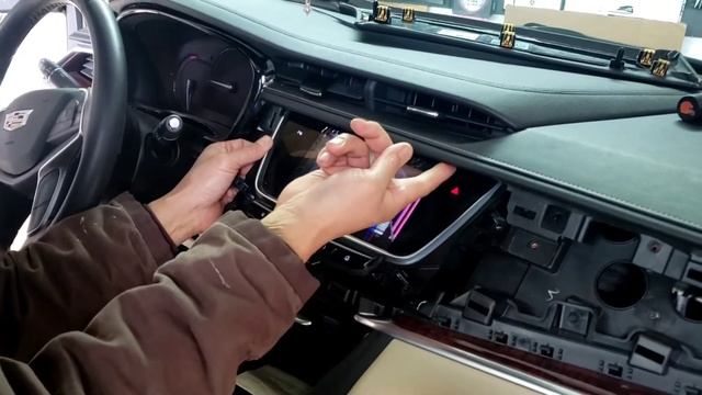 2017-19 Cadillac XT5 radio screen Removal смотреть онлайн
