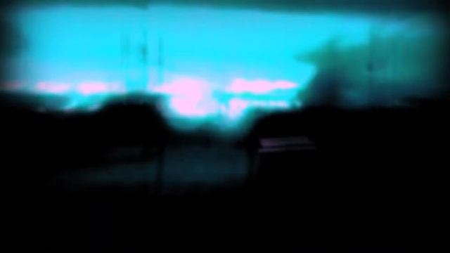 Hector Zazou & William Orbit : The Abandoned Piano (war version) смотреть онлайн