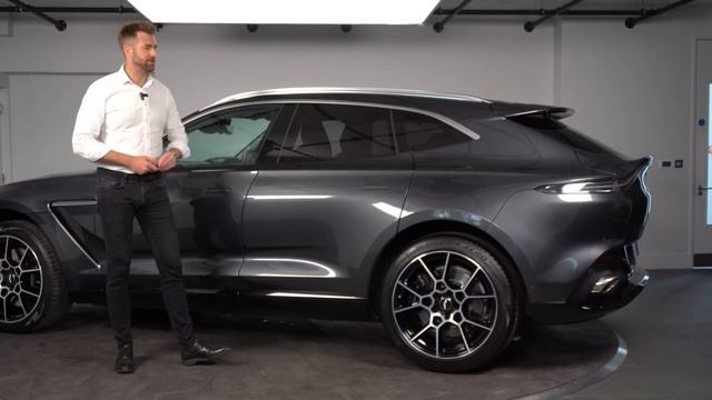 A Timeless Aston Martin DBX Finished in Xenon Grey - A Walk Around With Stuart смотреть онлайн