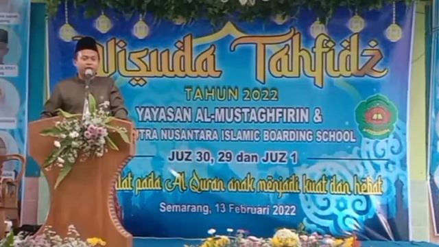 Sambutan Ketua Yayasan Al-Mustaghfirin Ustadz M. Sahal Mahfudz смотреть онлайн