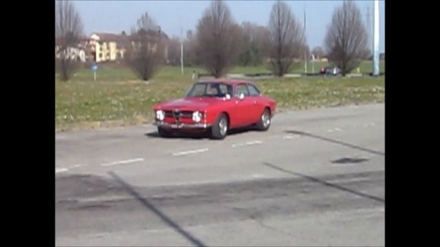 ALFA ROMEO GT JUNIOR SCALINO смотреть онлайн