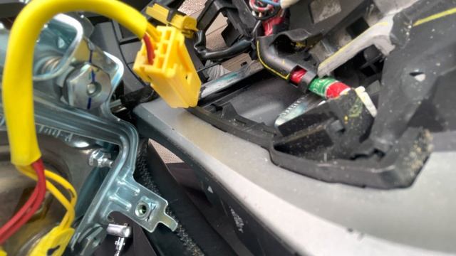 How to Remove Acura TL 4th Gen Airbag 2009-2014 смотреть онлайн