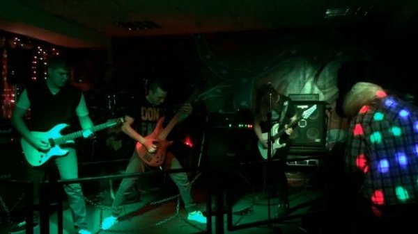 Intervesum - Empty Rain