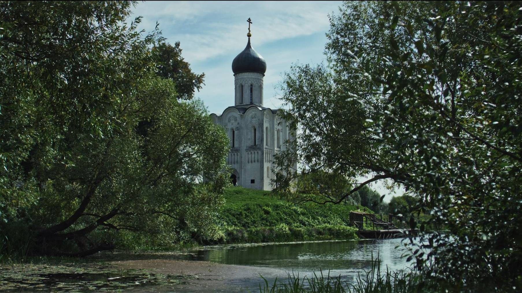 Православные жемчужины России - Владимир, Храм Покрова на Нерли, Дмитриевский собор, Успенский собор смотреть онлайн