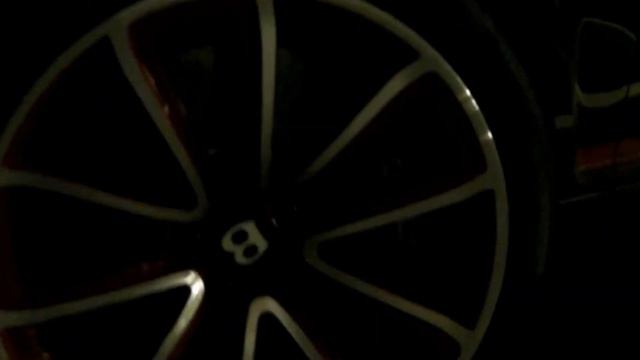 Bentley Continental Supersports ISR 1 of 100 Sound & Walkaround смотреть онлайн