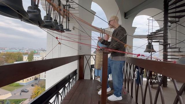 SHAMAN сыграл на колоколах смотреть онлайн