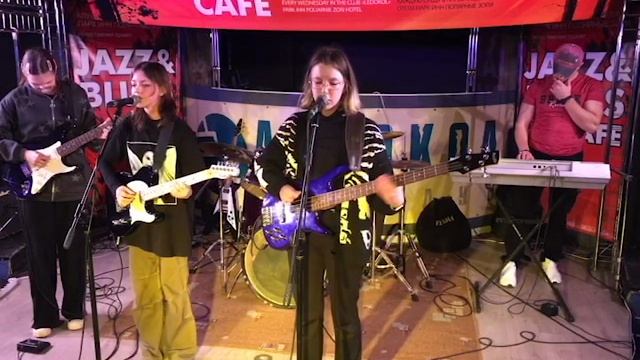 ВИА "Столбняк" - г.Мурманск. Кавер версия песни группы "Ярядом" Решения смотреть онлайн