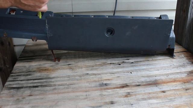 Remove and replace 1987 - 1996 Dodge Dakota Glove Box Lock (Part 2) смотреть онлайн