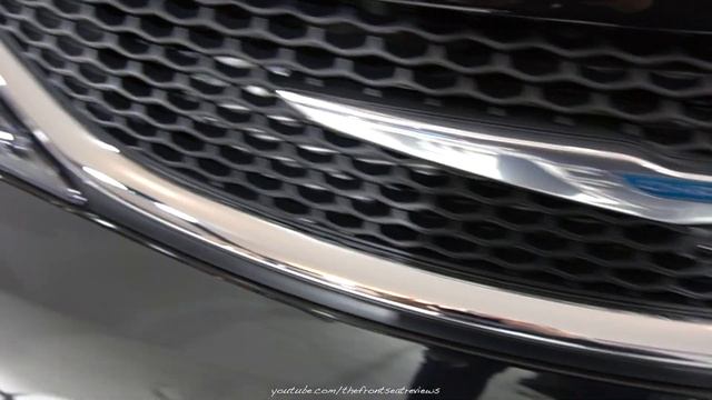 2020 Chrysler Pacifica Hybrid Limited 35th Anniversary - Exterior and Interior WalkAround смотреть онлайн