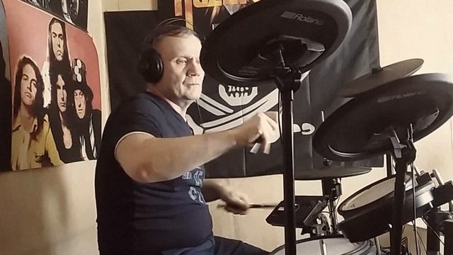 Foo Fighters-The Pretender Drum Cover