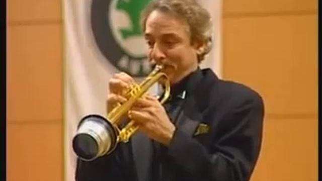 Sergei Nakariakov vs Allen Vizzutti (Who is the best???) смотреть онлайн