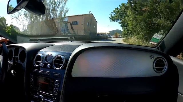 ELLE ROULE EN BENTLEY DE 560 CHEVAUX! 😱 смотреть онлайн