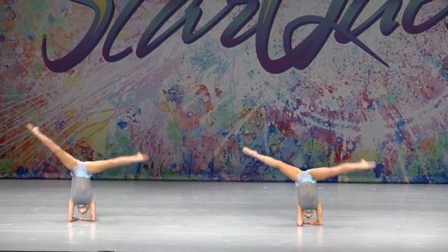 Pruett Edwards and Lillie Bentley: Contemporary Duet: Shoulder To Shoulder смотреть онлайн