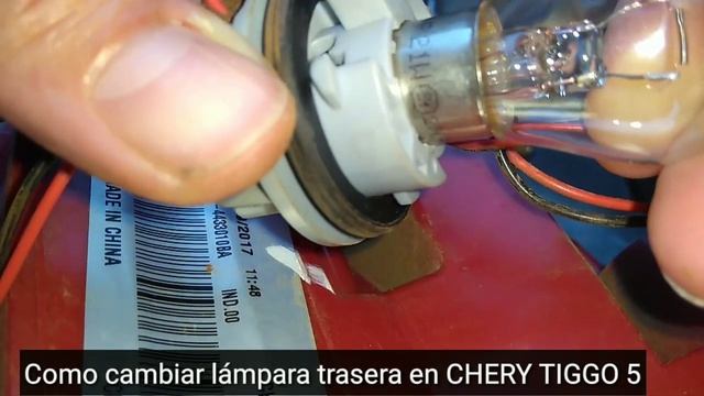 Como CAMBIAR luz de stop y ahorrar dinero / ejemplo lámparas traseras Chery Tiggo 5 смотреть онлайн