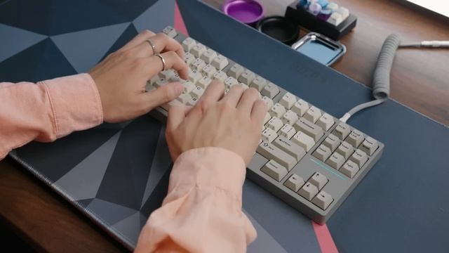 Matrix 1.2OG with Cherry MX Blacks Typing Sounds ASMR смотреть онлайн