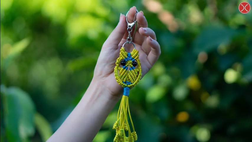 Macrame decoration tutorial： Simple owl keychain with 2mm threads смотреть онлайн