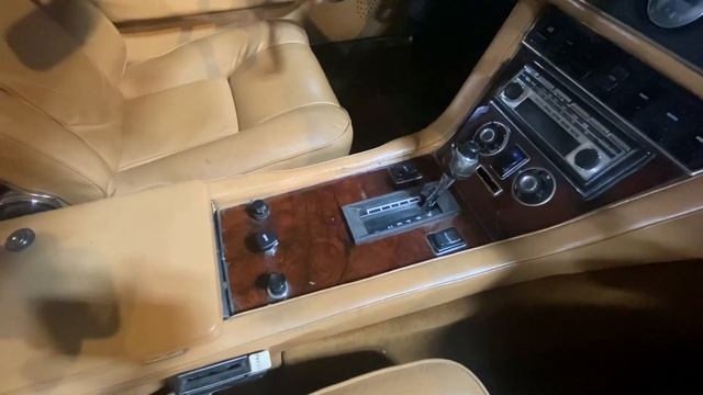 Canton cars and coffee car reviews (1974 Jensen interceptor mk3) смотреть онлайн