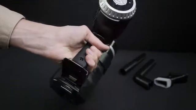 Видеоинструкция по эксплуатации вертикального пылесоса GARLYN M- 3000 смотреть онлайн