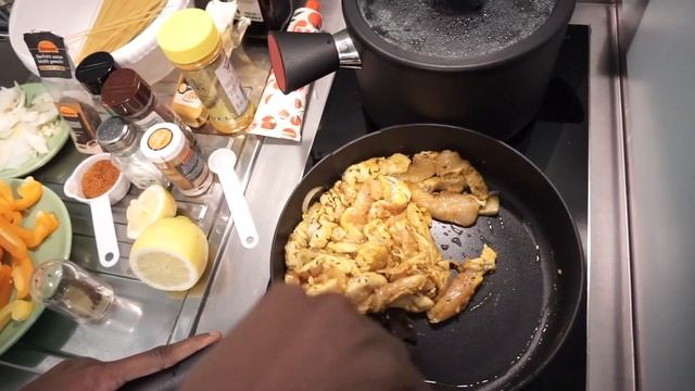 Broccoli and Chicken Spaghetti смотреть онлайн