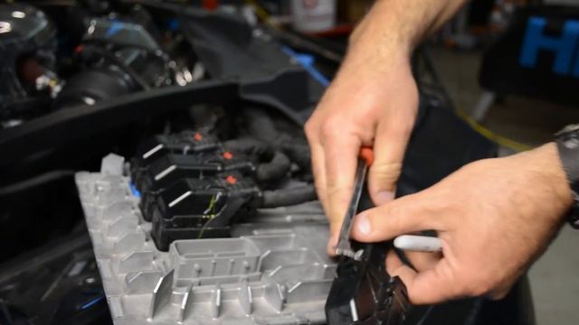 Cadillac E99 ECM and T93 TCM Removal Tutorial | CT4-V Blackwing, CT5-V Blackwing, CT5-V смотреть онлайн