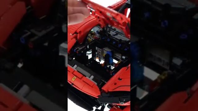 Конструктор LEGO Technic Ferrari Daytona SP3 смотреть онлайн