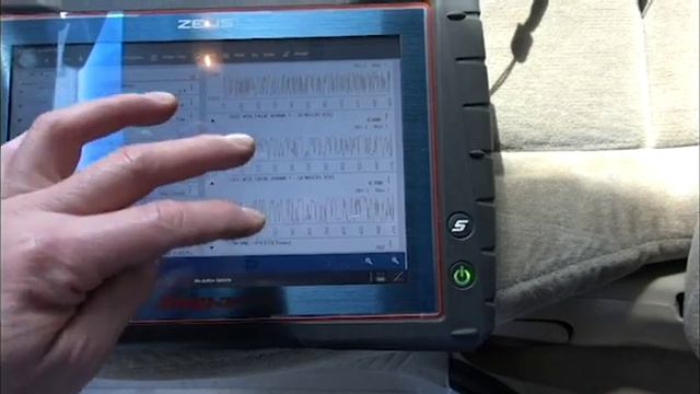 Catalytic converter test with scanner смотреть онлайн