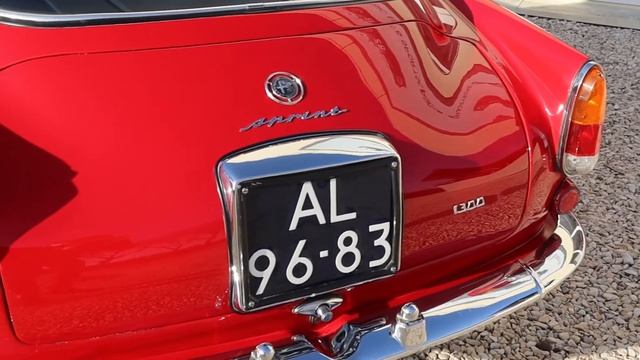 Alfa Romeo Giulietta Sprint 1300 смотреть онлайн
