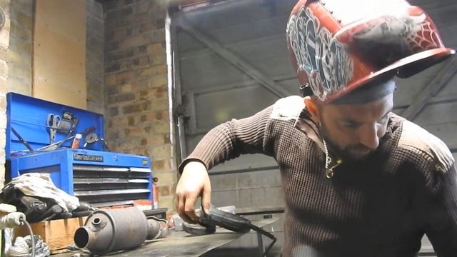 Custom exhaust on a budget for the trackday Daihatsu Hijet 1.3 16v смотреть онлайн