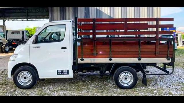 Daihatsu Gran Max Wooden Cargo смотреть онлайн