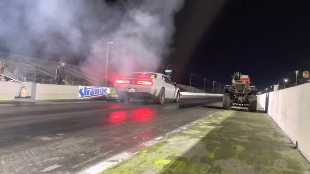 Lambo Vs SRT SuperStock, Lambo Gets Nervous And 💩’s The Bed