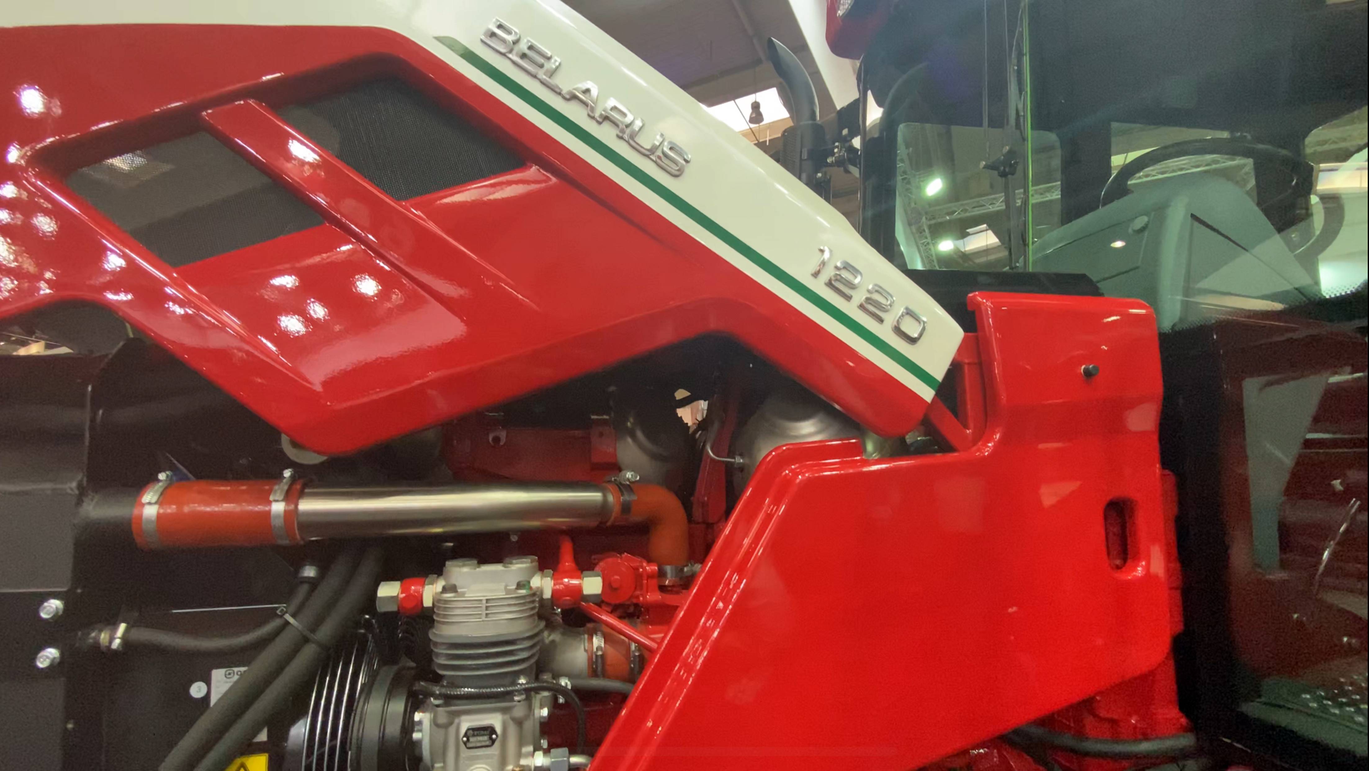 Новый Беларус-1220 на выставке в Ганновере смотреть онлайн