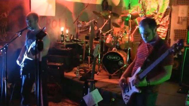 FucKULTät - Zu Gast bei den Toxicsoxs - Teil 4 смотреть онлайн