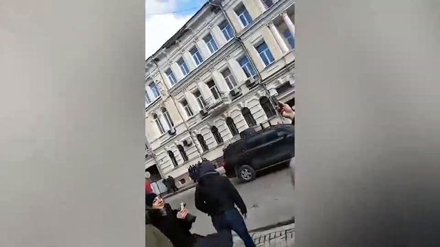 BK LIFE смотреть онлайн