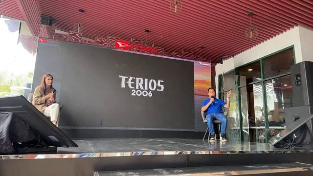 PELUNCURAN MOBIL BARU DAIHATSU NEW TERIOS 2023 смотреть онлайн