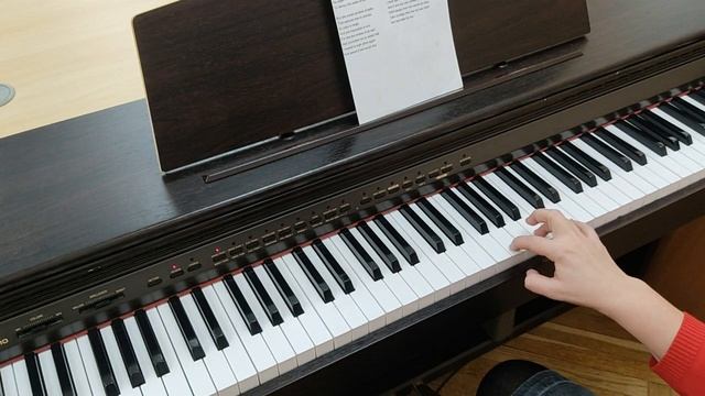 Маленькой ёлочке в тональности до мажор