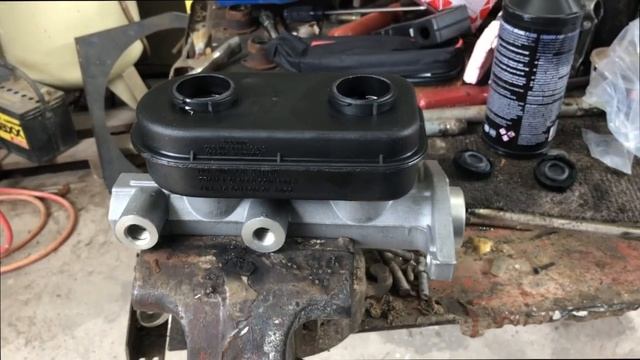 Aimless and Troubleshooting Dodge truck brakes and replacing master cylinder смотреть онлайн