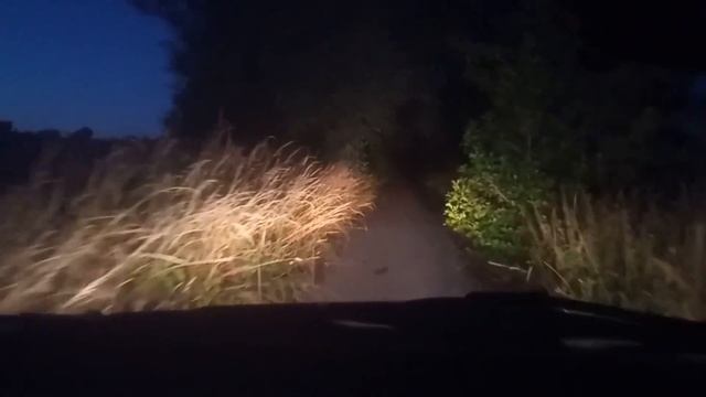 green lane in a terios 4x4 after standing in a empty reservoir in durham смотреть онлайн