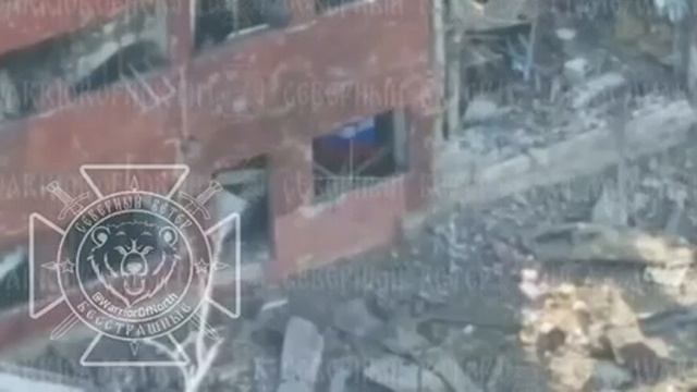 ⚡️СВО 18+ Бойцы группировки "Север" вывесили российский флаг на территории Волчанского завода! смотреть онлайн