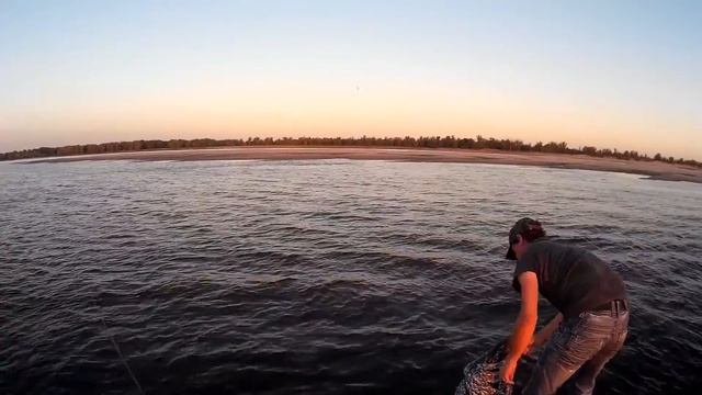 Рыбалка в волгоградской области. НА ВОДЕ июнь 2016 смотреть онлайн