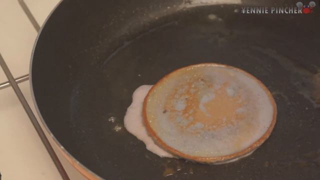 Beni Imo [Okinawan Purple Sweet Potato] Stuffed Hot Cakes Recipe - Yennie Pincher смотреть онлайн
