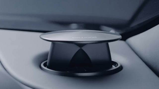 The Iconic Craft of DB11 | Aston Martin смотреть онлайн