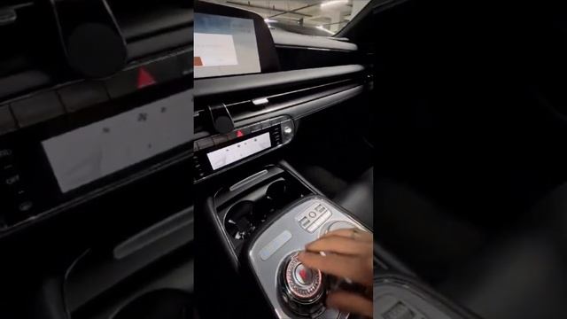 Бэнтли из Кореи - Новый Genesis G90 смотреть онлайн
