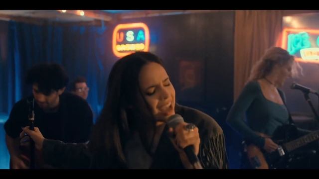 Purple Hearts Cassie Singing Sweet Caroline (sofia Carson)