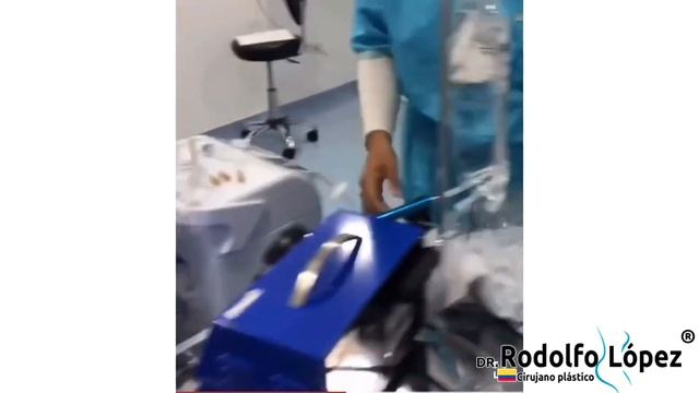 Lipoabdomen por el doctor Rodolfo López cirujano plástico de Medellín Colombia смотреть онлайн