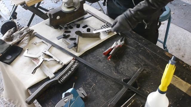 Fabricating a Steel and Cherry Bookshelf смотреть онлайн